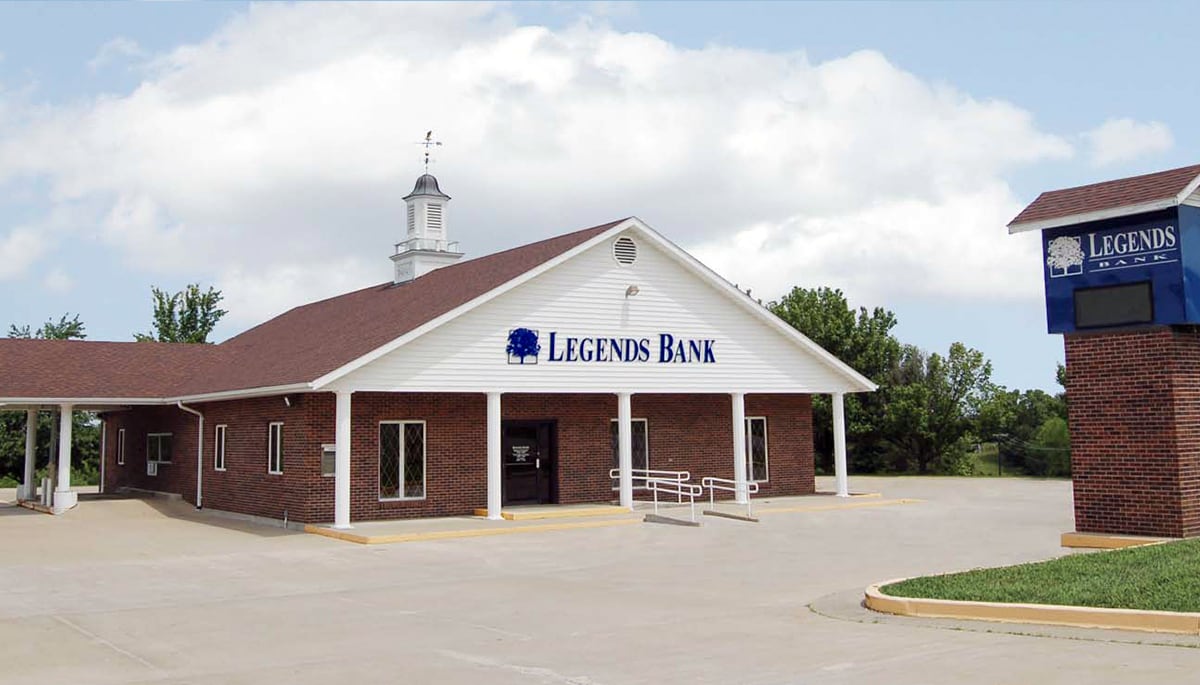 A photo of our bank branch in Taos, Missouri.