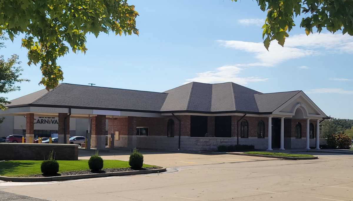 Legends Bank's Willdwood location in Jefferson City